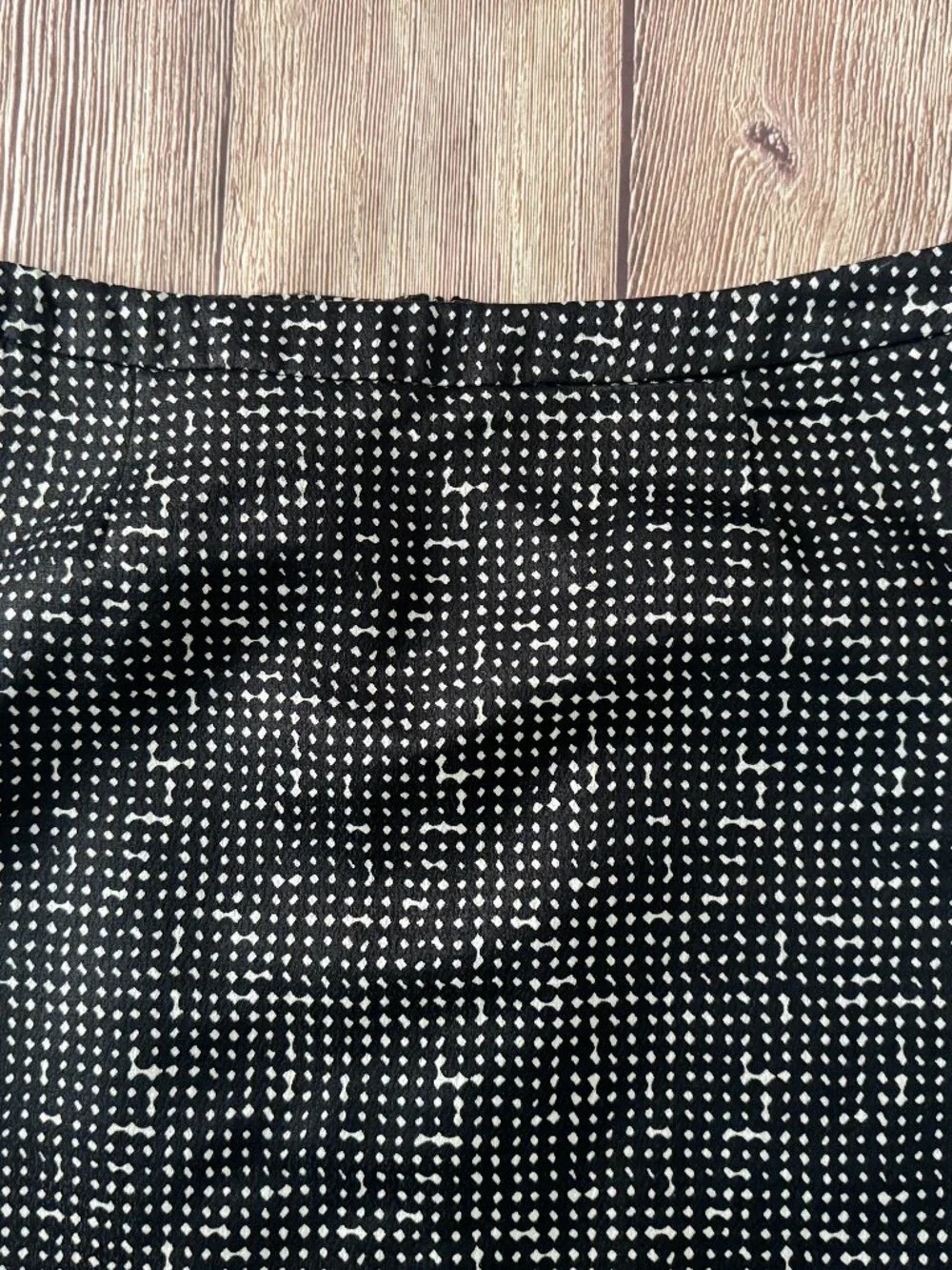 Tory Burch Black White abstract print straight skirt 12